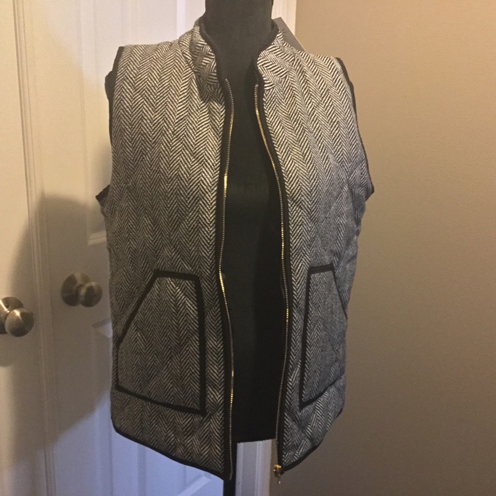 NWT WOOL VEST - Picture 3 of 4